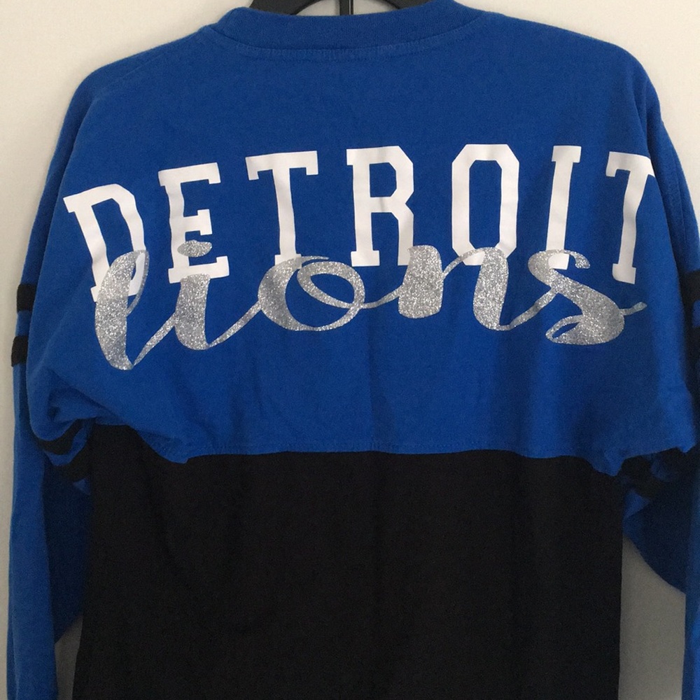 Detroit Lions long sleeve shirt